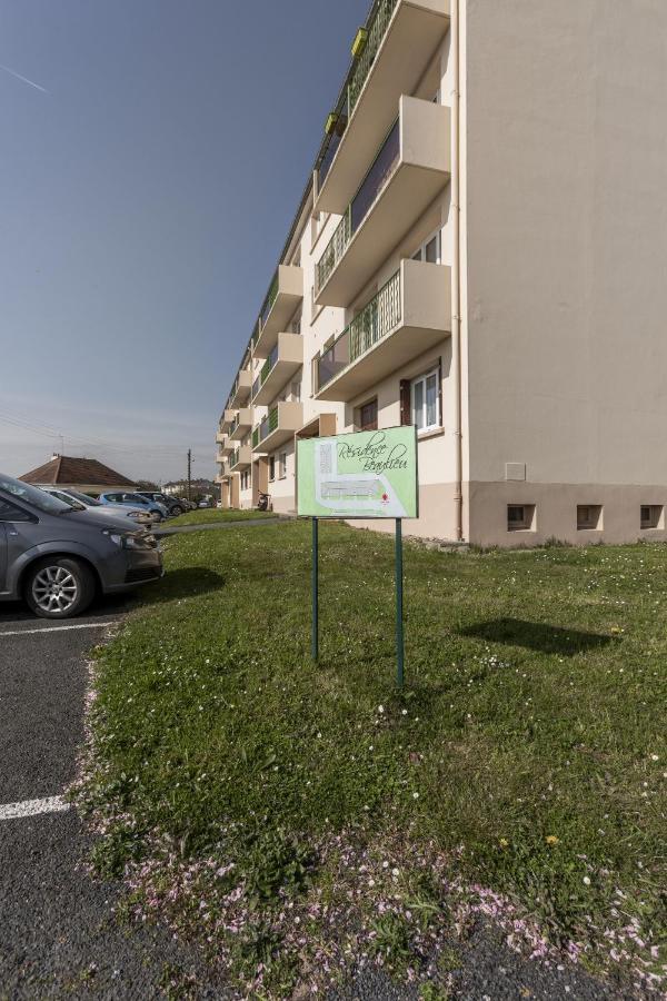Lacolline-Ponthebert,Com - Appartement Entier Renove -Grand Parking Gratuit, Tout Equipe, Confortable, Netflix Et Amazon Prime Gratuits Et Illimites, Matelas Emma, Lave Linge, Vue Sur La Vallee, Rdc Bagian luar foto