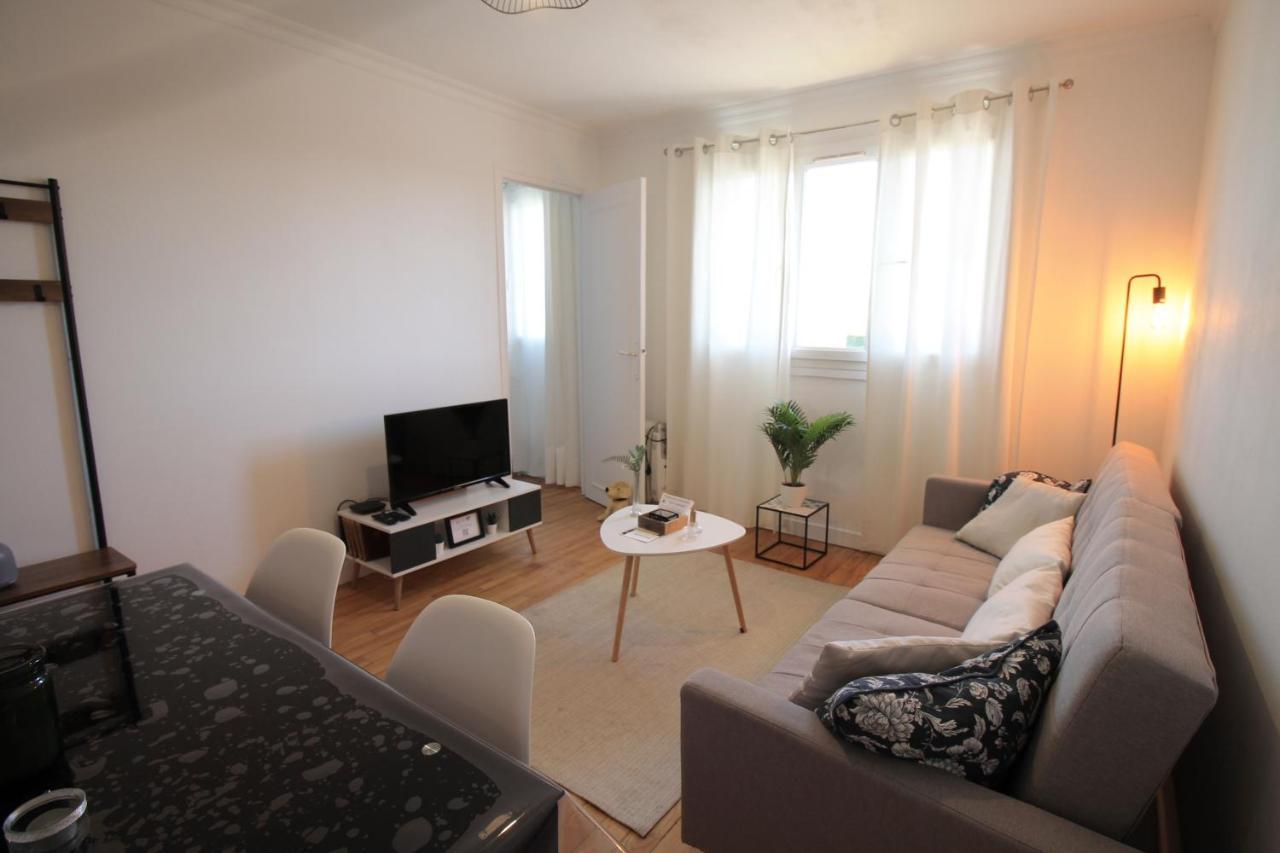 Lacolline-Ponthebert,Com - Appartement Entier Renove -Grand Parking Gratuit, Tout Equipe, Confortable, Netflix Et Amazon Prime Gratuits Et Illimites, Matelas Emma, Lave Linge, Vue Sur La Vallee, Rdc Bagian luar foto