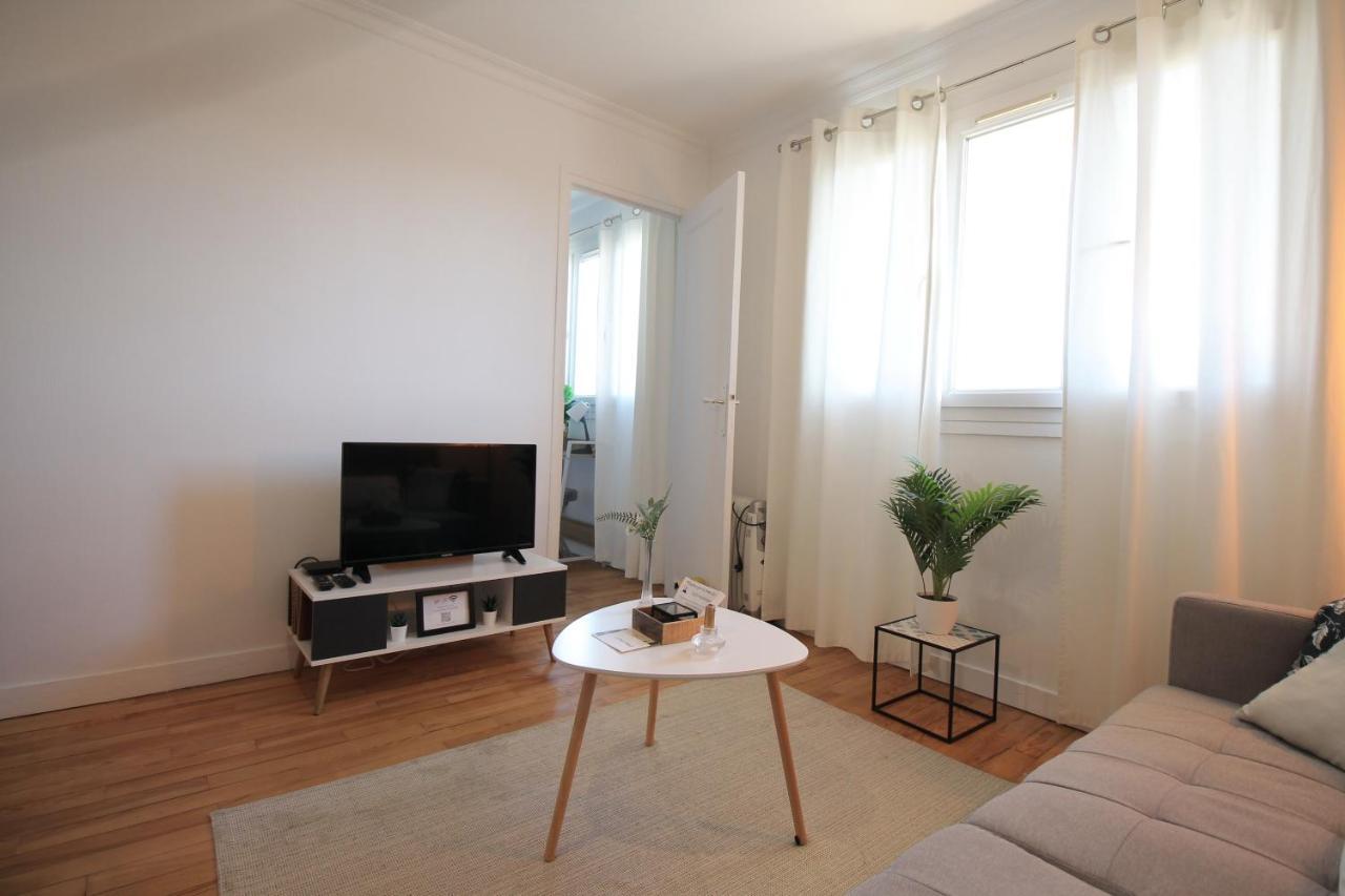Lacolline-Ponthebert,Com - Appartement Entier Renove -Grand Parking Gratuit, Tout Equipe, Confortable, Netflix Et Amazon Prime Gratuits Et Illimites, Matelas Emma, Lave Linge, Vue Sur La Vallee, Rdc Bagian luar foto