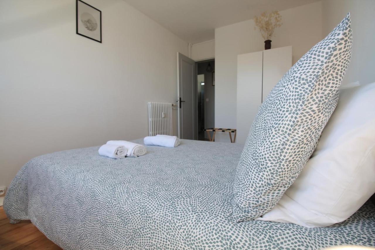 Lacolline-Ponthebert,Com - Appartement Entier Renove -Grand Parking Gratuit, Tout Equipe, Confortable, Netflix Et Amazon Prime Gratuits Et Illimites, Matelas Emma, Lave Linge, Vue Sur La Vallee, Rdc Bagian luar foto