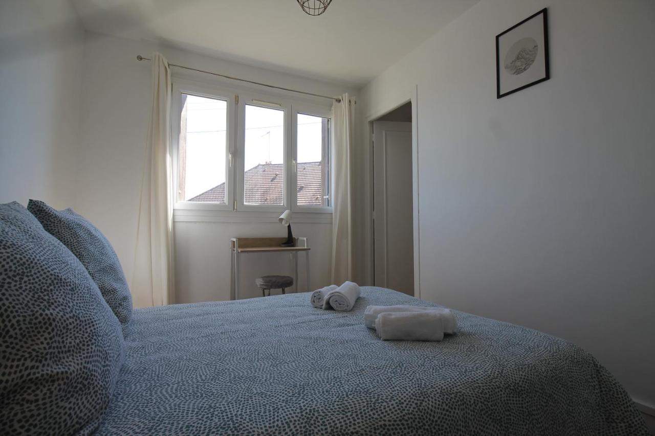 Lacolline-Ponthebert,Com - Appartement Entier Renove -Grand Parking Gratuit, Tout Equipe, Confortable, Netflix Et Amazon Prime Gratuits Et Illimites, Matelas Emma, Lave Linge, Vue Sur La Vallee, Rdc Bagian luar foto